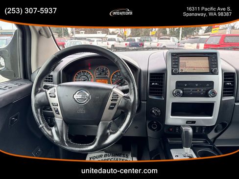Used 2014 Nissan Titan PRO-4X image 11