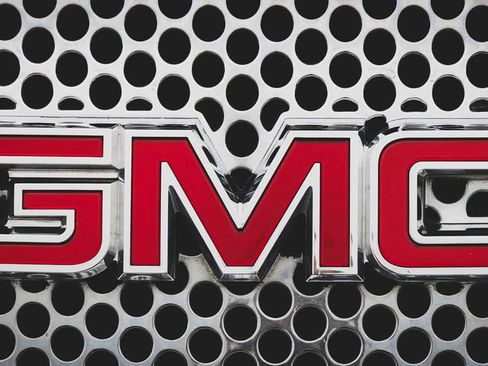Used 2012 GMC Yukon Denali AWD/4WD image 16