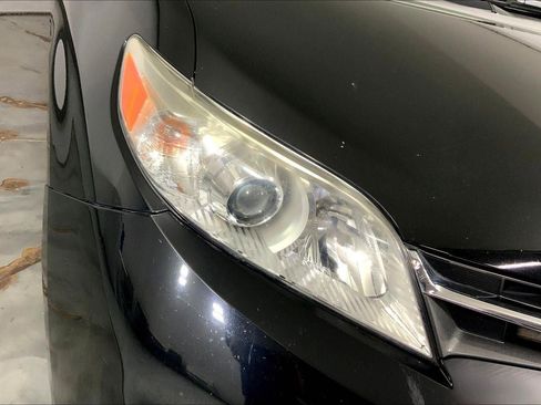 Used 2020 Toyota Sienna XLE FWD image 26