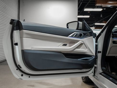 Used 2023 BMW 440i xDrive Coupe w/ Premium Package image 52