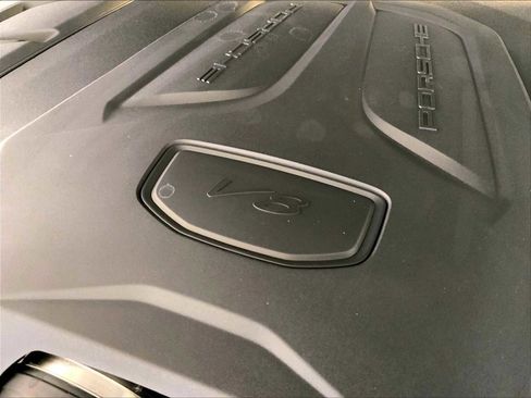 Used 2026 Porsche Cayenne S AWD/4WD image 22