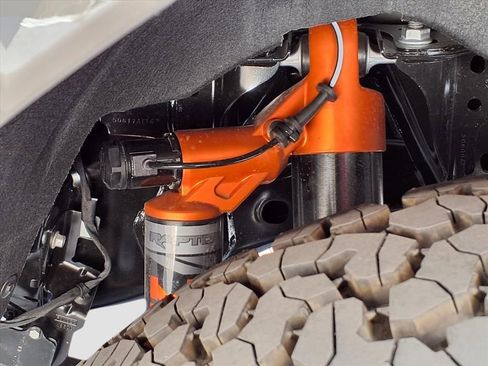 New 2025 Ford Bronco Raptor w/ Interior Carbon Fiber Pack image 36