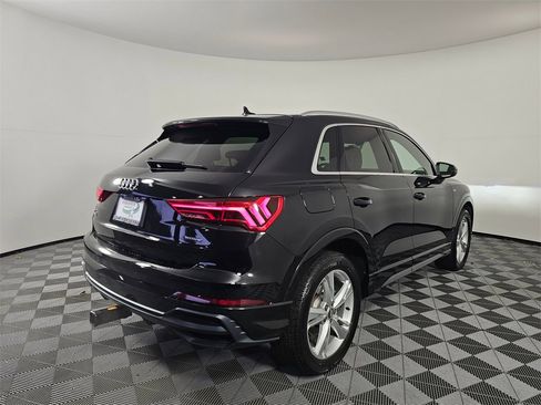 Used 2020 Audi Q3 2.0T Premium Plus w/ Premium Plus Package image 7