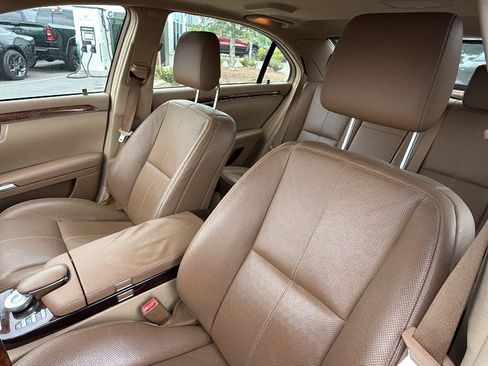 Used 2009 Mercedes-Benz S 550 4MATIC image 17