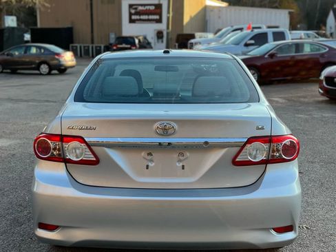 Used 2013 Toyota Corolla LE Special Edition image 3