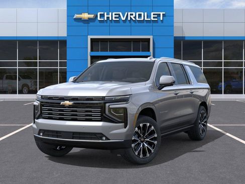 New 2026 Chevrolet Suburban High Country AWD/4WD image 6