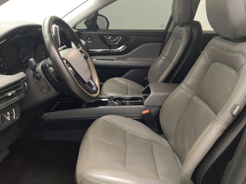 Used 2020 Lincoln Corsair Reserve w/ Elements Package FWD image 17