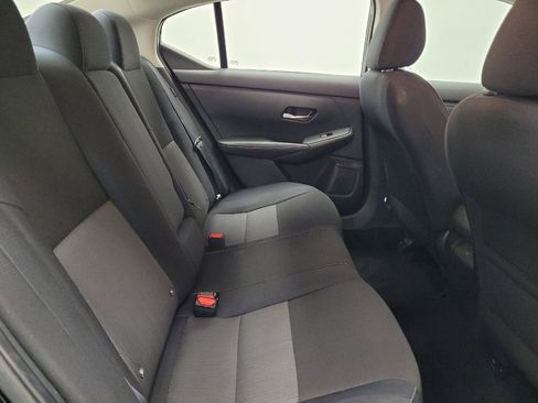 Used 2022 Nissan Sentra SV FWD image 19