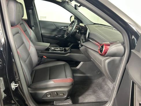 Used 2025 Chevrolet Equinox RS w/ Safety and Technology Package image 29