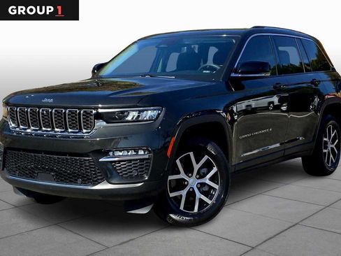 Used 2023 Jeep Grand Cherokee Limited w/ Luxury Tech Group II image 1