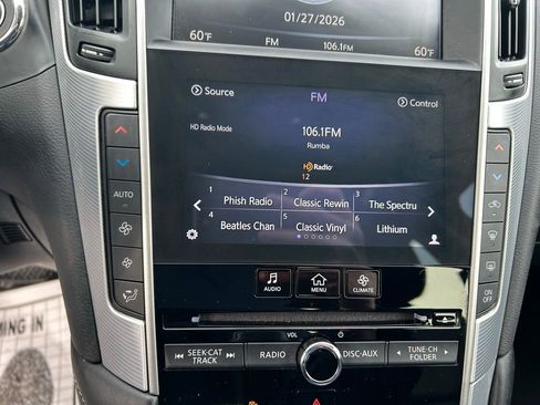 Used 2019 INFINITI Q50 Luxe image 25