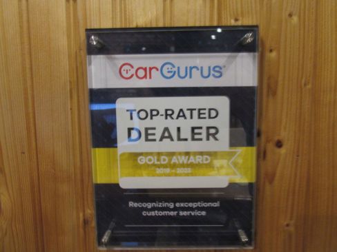 Used 2017 Mercedes-Benz GLS 550 4MATIC image 47