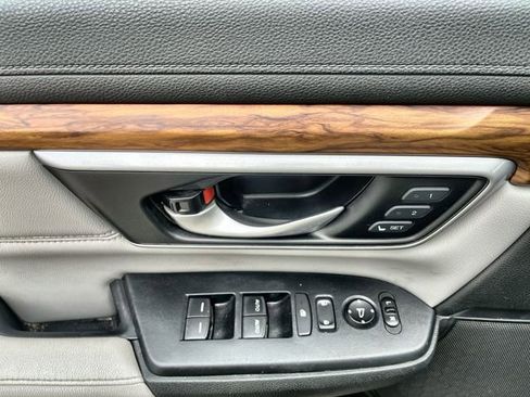 Used 2018 Honda CR-V EX-L image 17