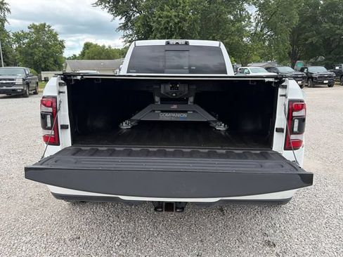Used 2020 RAM 3500 Laramie w/ Night Edition AWD/4WD image 12