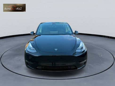 Used 2022 Tesla Model Y Performance AWD/4WD image 3