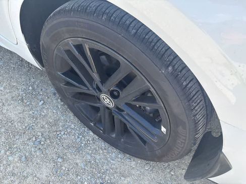 Used 2025 Toyota Camry SE image 8