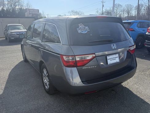 Used 2011 Honda Odyssey EX image 4