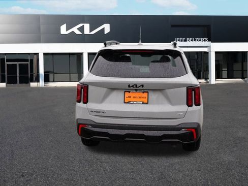 New 2026 Kia Sorento X-Line EX image 4