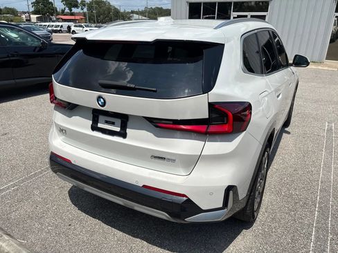 Used 2025 BMW X1 xDrive28i AWD/4WD image 9