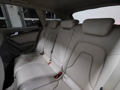 Used 2010 Audi A4 2.0T Premium Plus image 31