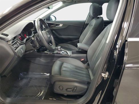 Used 2021 Audi A4 2.0T Premium w/ Convenience Package image 11