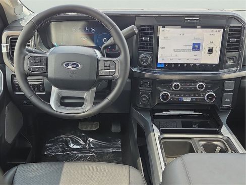 New 2025 Ford F250 Lariat w/ Lariat Ultimate Package image 10