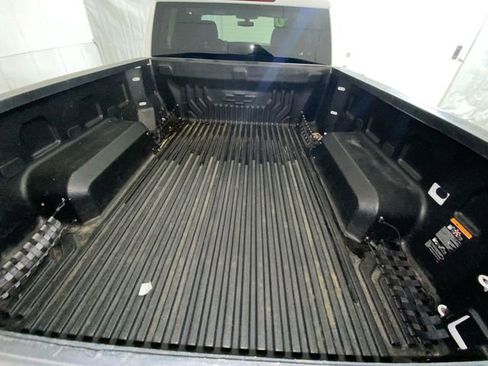 Used 2020 Chevrolet Silverado 1500 LT w/ All-Star Edition image 11