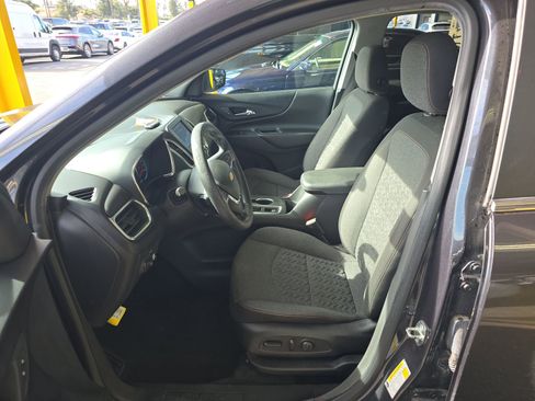 Used 2022 Chevrolet Equinox LT FWD image 11
