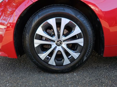 Used 2020 Toyota Corolla LE image 31