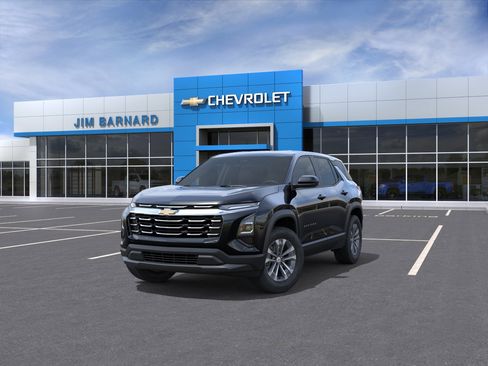 New 2026 Chevrolet Equinox LT AWD/4WD image 8