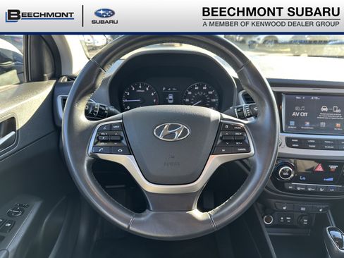Used 2020 Hyundai Accent Limited image 10