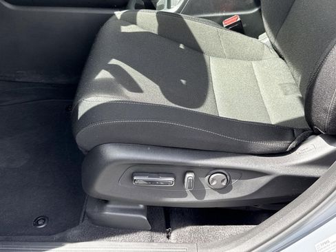 Certified 2023 Honda CR-V EX image 17