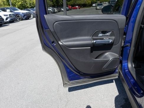 Used 2021 Mercedes-Benz GLB 250 image 16