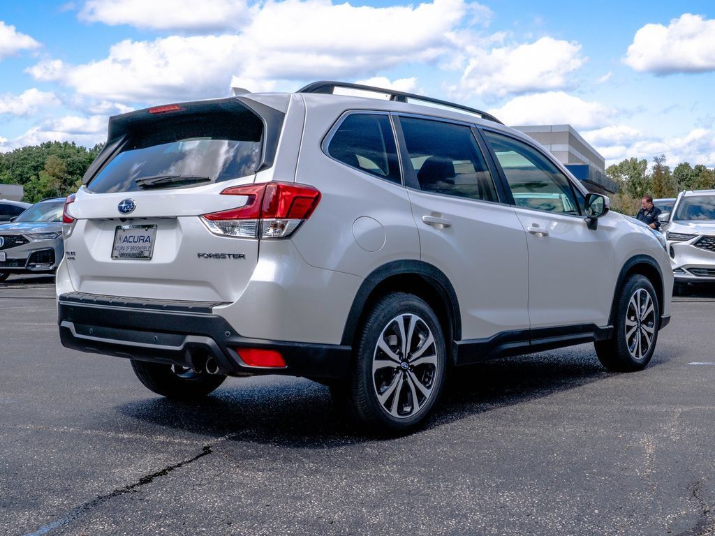 Used 2021 Subaru Forester Limited w/ Popular Package #3 AWD/4WD image 11