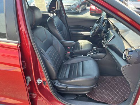 Used 2019 Nissan Kicks SR w/ SR Premium Package image 31