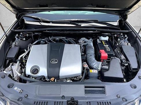 Used 2024 Lexus ES 350 w/ Premium Package FWD image 11