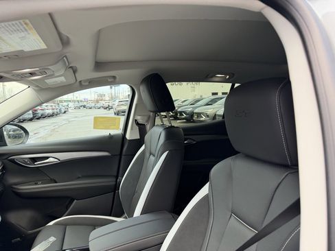 New 2026 Buick Envision Sport Touring image 12