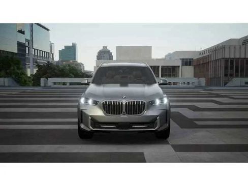 New 2026 BMW X5 sDrive40i w/ Premium Package RWD image 3