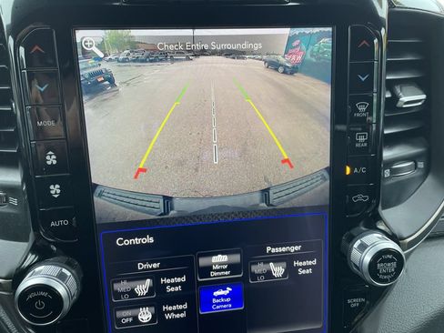 Used 2020 RAM 1500 Sport w/ Level 2 Equipment Goup w/2_L AWD/4WD image 20