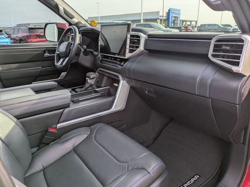 Used 2024 Toyota Tundra Platinum image 27