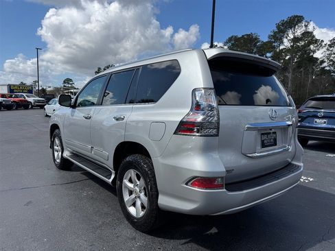 Used 2014 Lexus GX 460 image 6