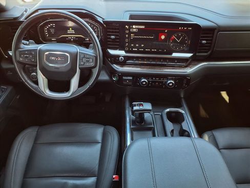 Used 2023 GMC Sierra 1500 Elevation w/ Elevation Premium Package image 12