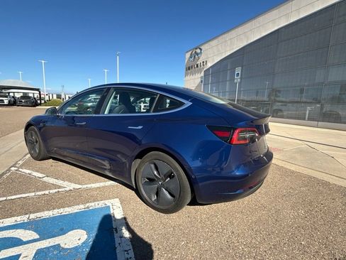 Used 2018 Tesla Model 3 AWD/4WD image 7