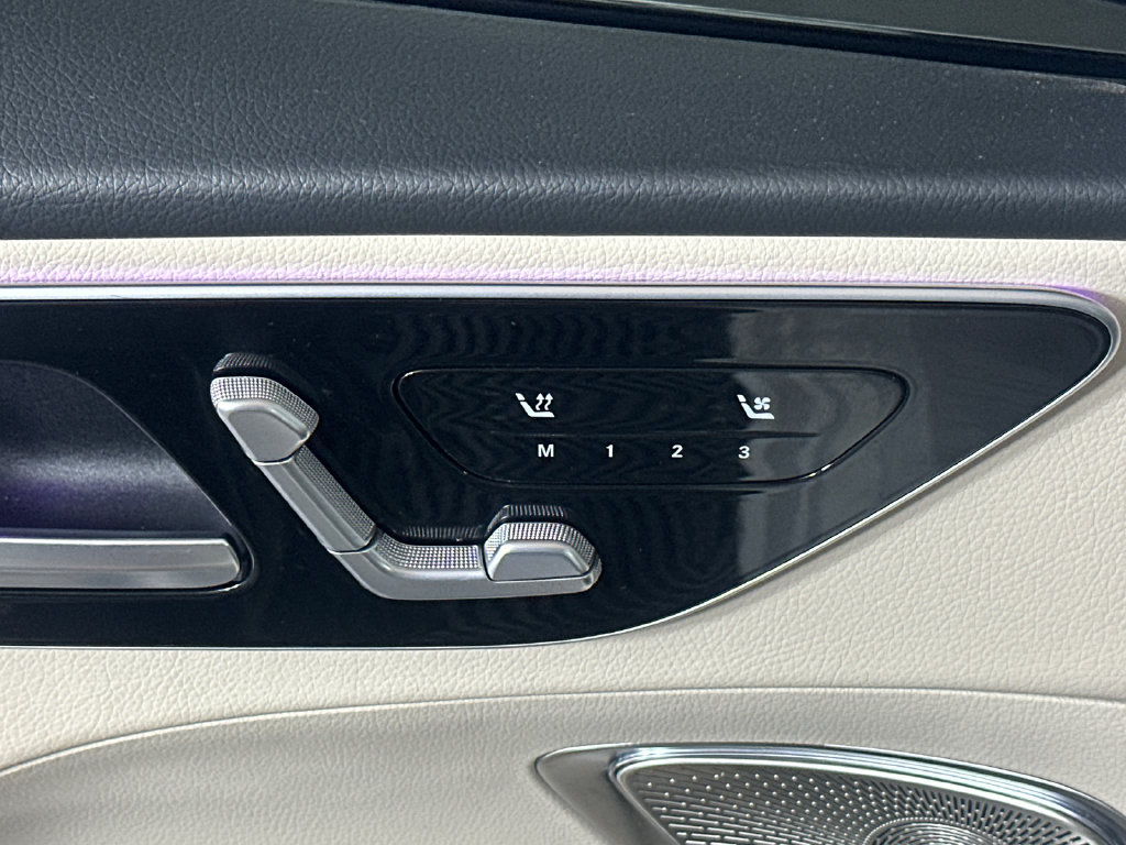 Certified 2023 Mercedes-Benz C 300 Sedan image 11