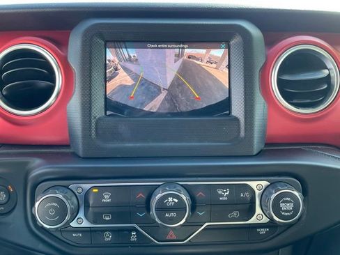 Used 2021 Jeep Wrangler Rubicon AWD/4WD image 19