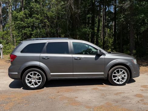Used 2012 Dodge Journey Crew w/ Flexible Seating Group FWD image 11