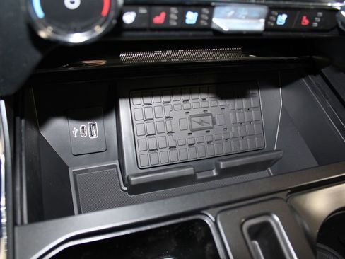 New 2025 Ford F150 Lariat w/ Equipment Group 502A High image 55