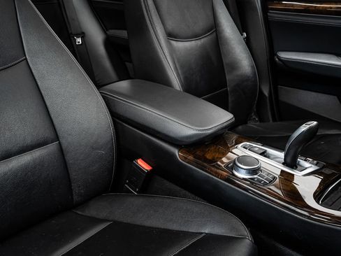 Used 2017 BMW X3 sDrive28i image 19