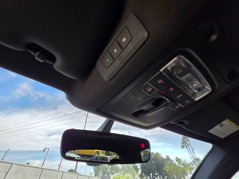 Used 2018 Audi Q3 2.0T Premium w/ Convenience Package image 40