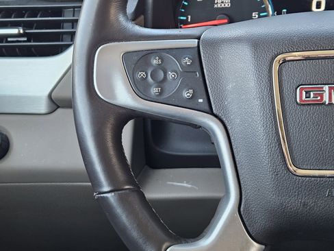 Used 2017 GMC Yukon SLT w/ Open Road Package image 29